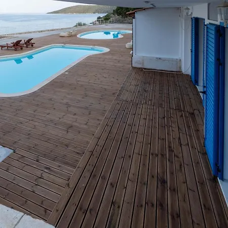 Οι Νυμφεσ Του Γαλαξιδιου Villa Galaxidi Exterior photo
